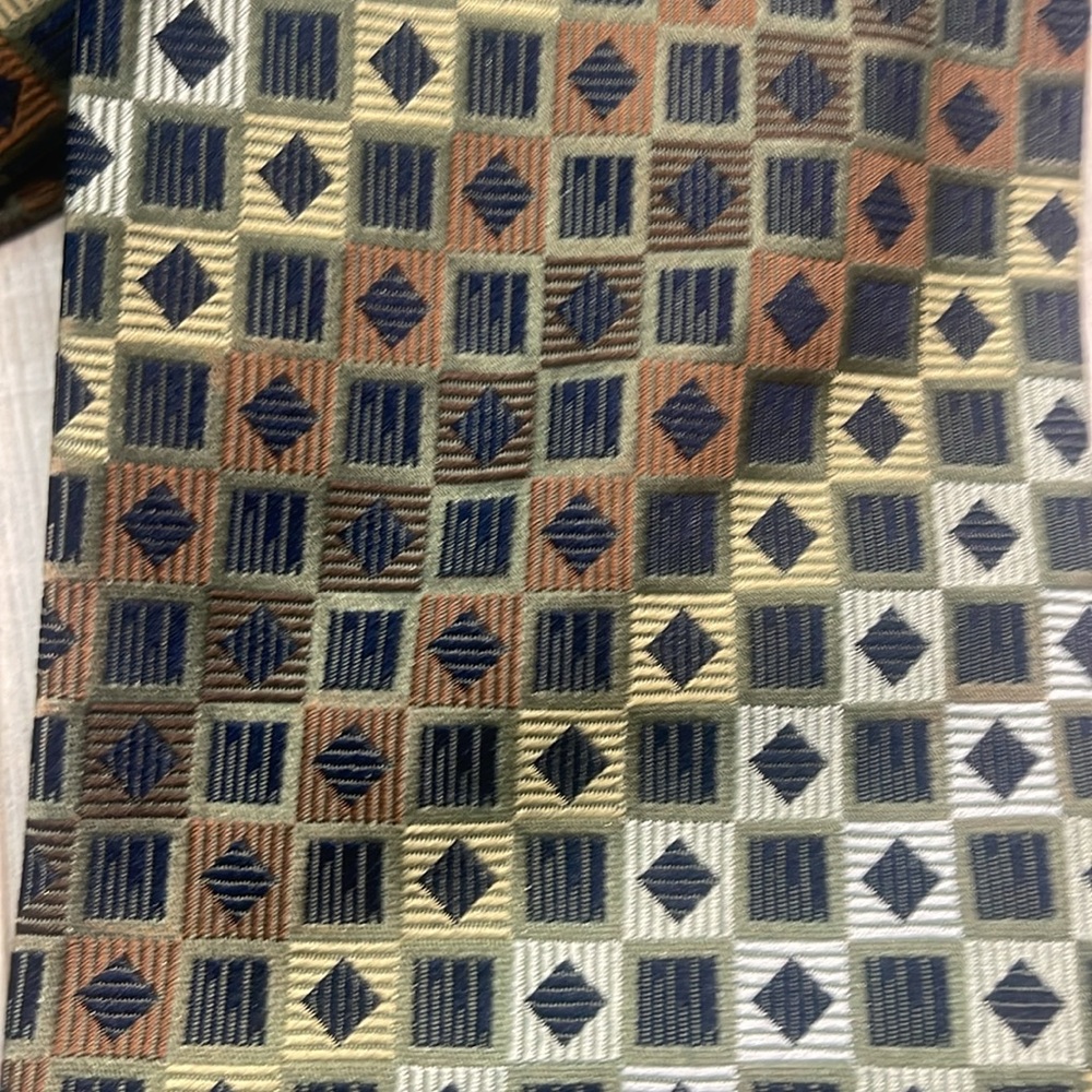 Designer Valerio Granti Pure silk tie New - Picture 7 of 7
